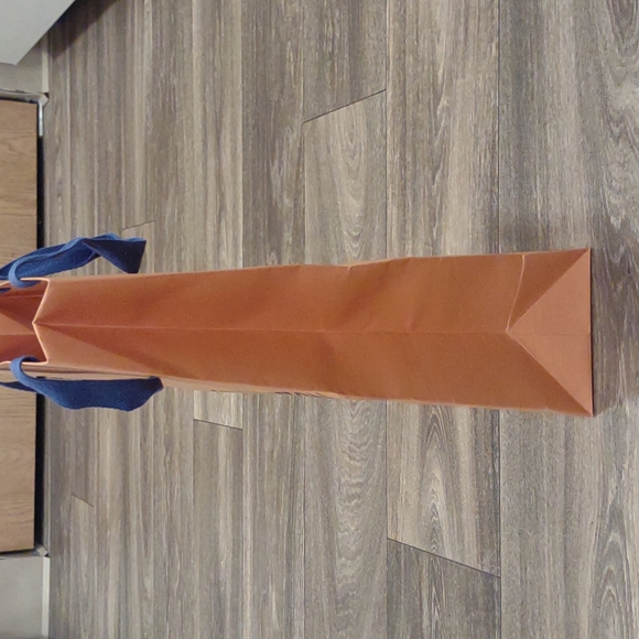 Authentic Louis Vuitton Bag - Picture 4 of 9